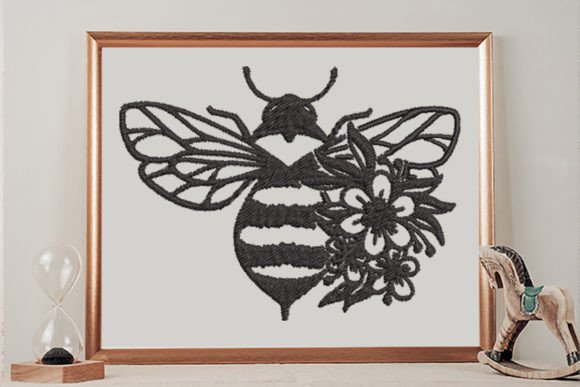 Reviewing Floral Honey Bee for Boutique Sweatshirts